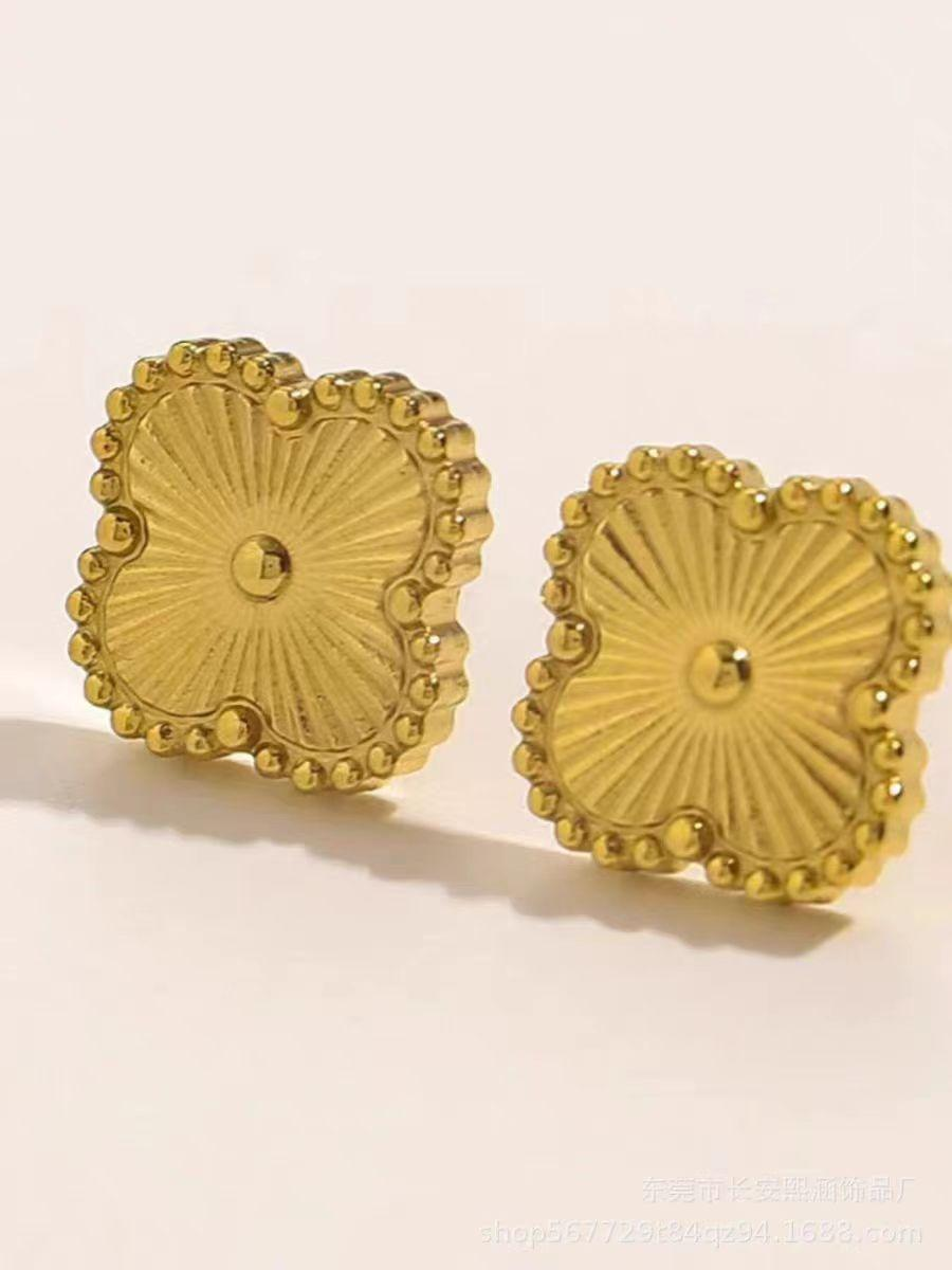 Stainless steel earrings for wholesale